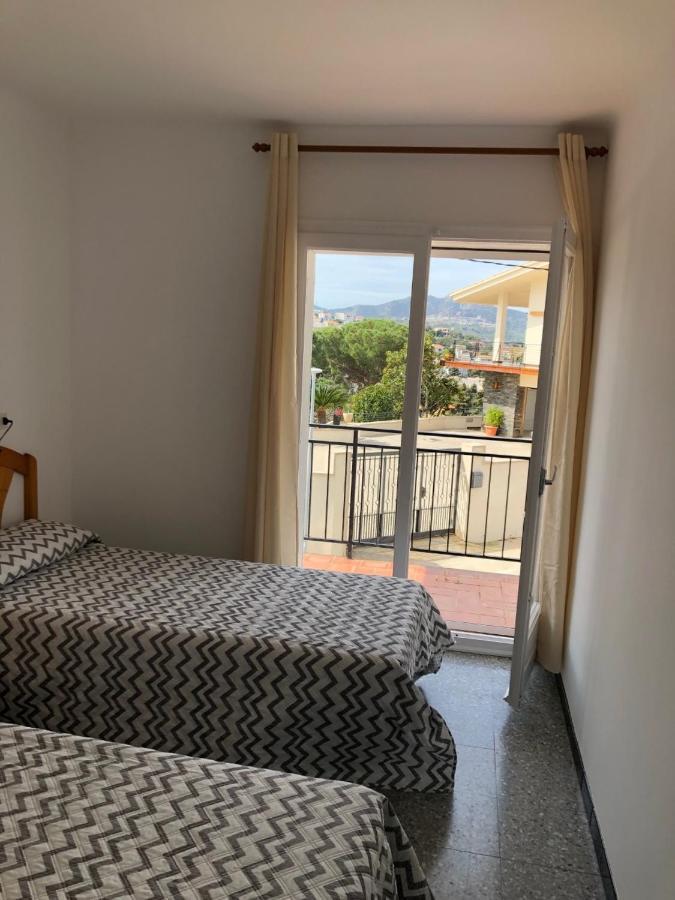 Espectaculares Vistas Al Mar Atico Y Apart 3 Habitaciones Льянсса Экстерьер фото