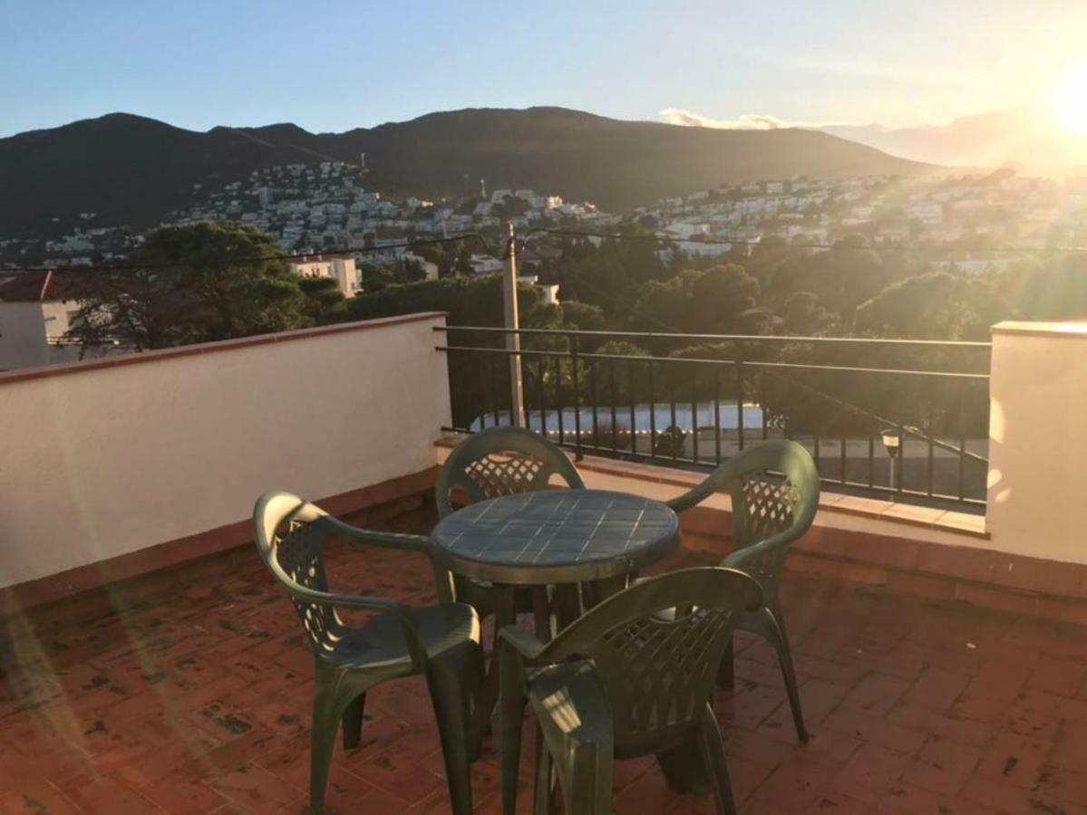 Espectaculares Vistas Al Mar Atico Y Apart 3 Habitaciones Льянсса Экстерьер фото